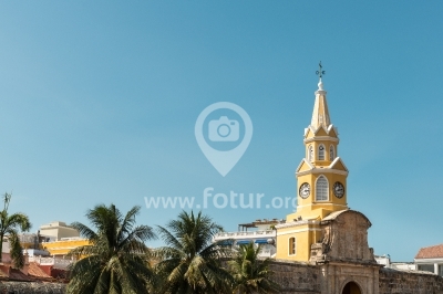 Torre del Reloj en Cartagena, Vista desde fuera