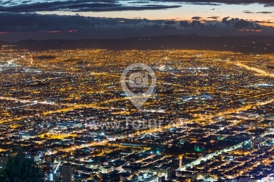 Panorámica de Bogotá al atardecer