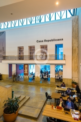 Cafetería de la BLAA Biblioteca Luis Ángel Arango — Bogotá,