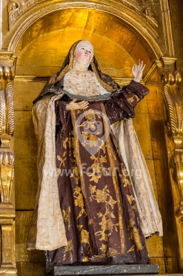 Figura religiosa en el Museo Santa Clara — Bogotá, Colombia