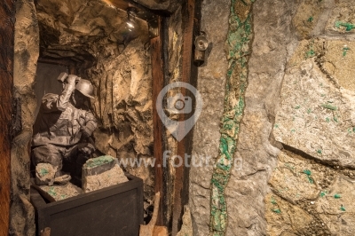 Minero en Socavón — Museo de la Esmeralda